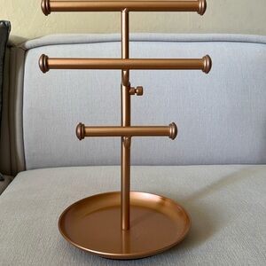 Jewelry stand